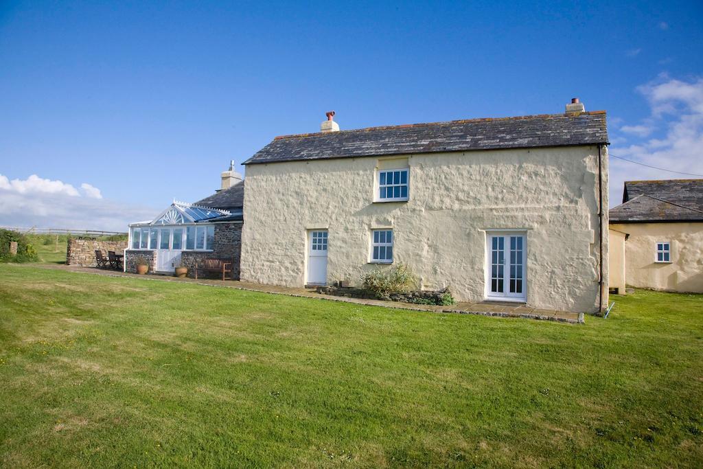 Higher Tresmorn Farm Bed and Breakfast Crackington Haven Buitenkant foto
